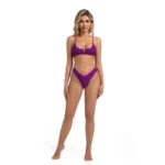 Įdegį praleidžiantis maudymosi kostiumėlis, Ivana